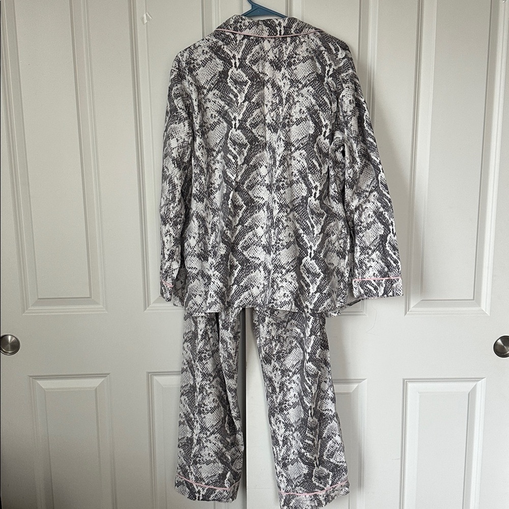 PJ Salvage Snake Print Classic Flannel Lover Pajama Shirt & Pants Set SZ 1X Plus - Picture 5 of 12